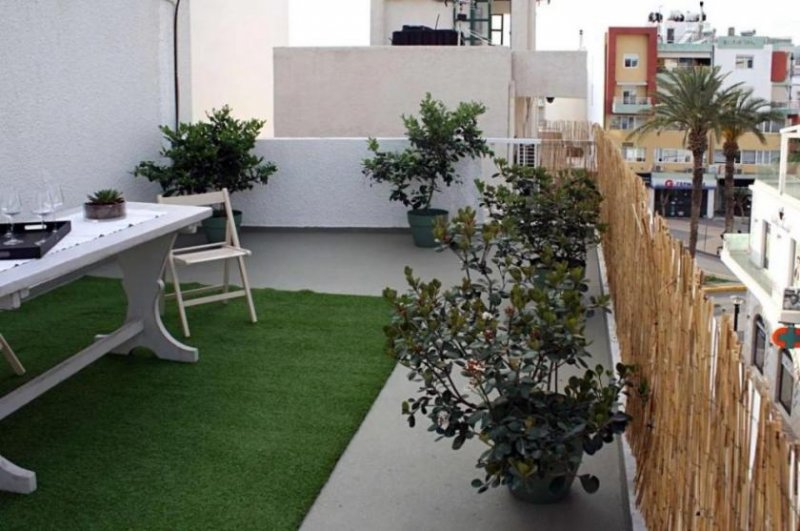 Ierapetra Kreta, Ierapetra: Penthouse-Wohnung mit großer Terrasse im Zentrum zu verkaufen Wohnung kaufen